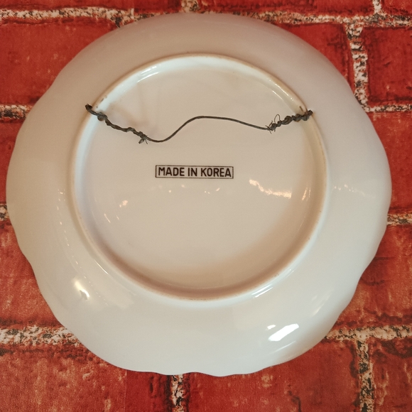 Currier & Ives The Homestead Decorative Hanging Plates - Picture 3 of 13